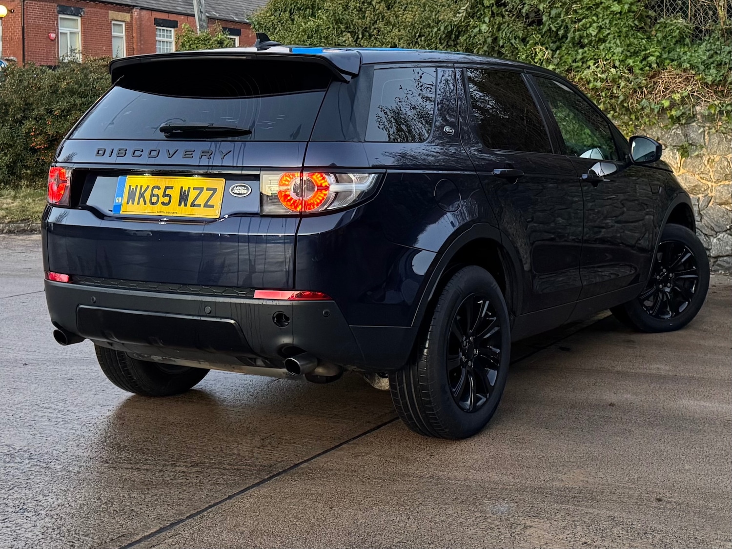 Used Land Rover Discovery Sport 2015 for sale - 76696628: Photo 4