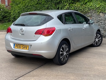 Used Vauxhall Astra 2011 for sale - 78818144: Photo