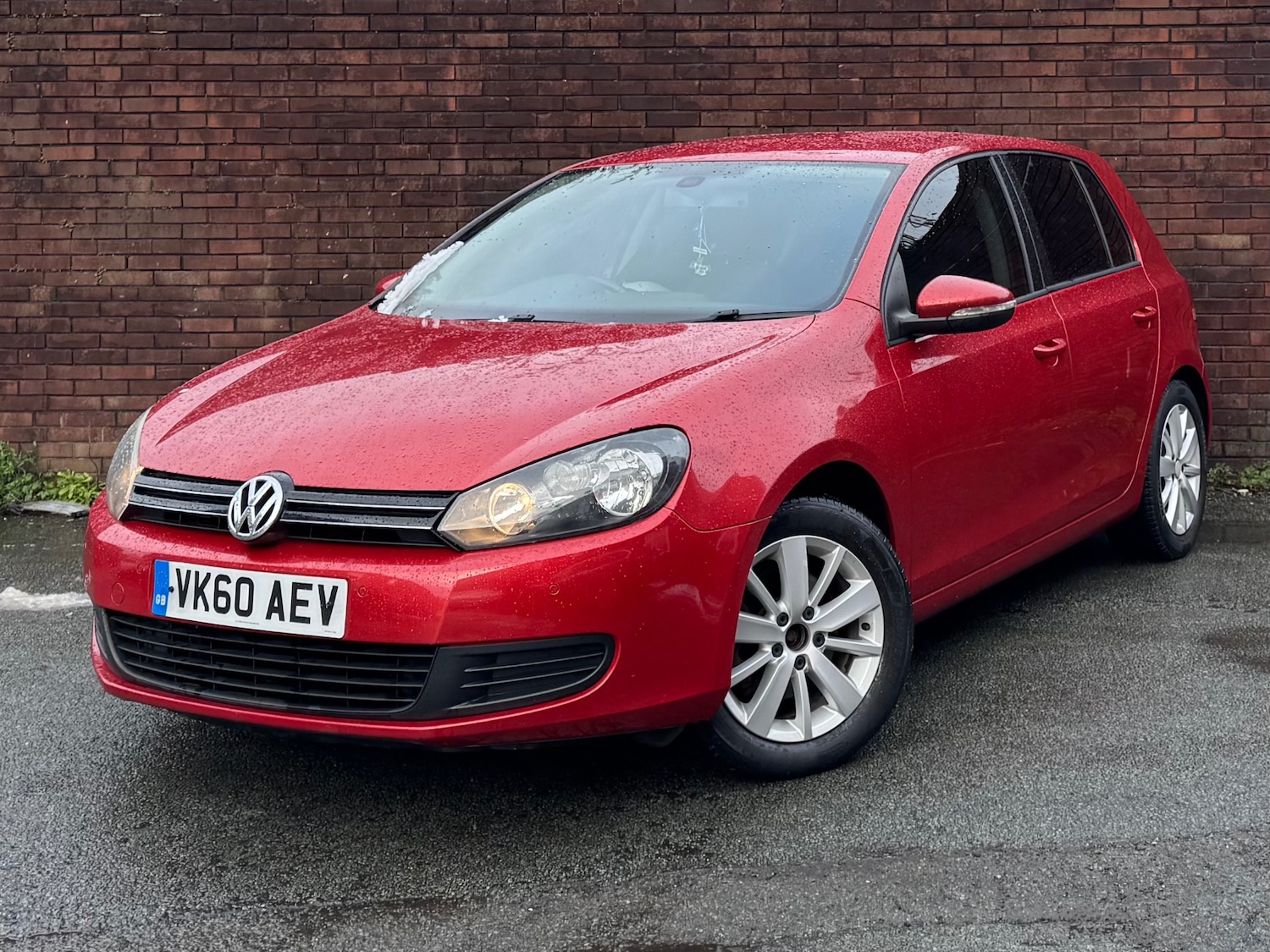 Used Volkswagen Golf 2010 for sale - 77149546: Photo 2