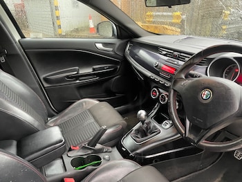 Used Alfa Romeo Giulietta 2012 for sale - 78739851: Photo