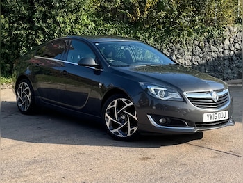 2016 (16) - 1.6 CDTi SRi Vx-line Nav 5dr [Start Stop]