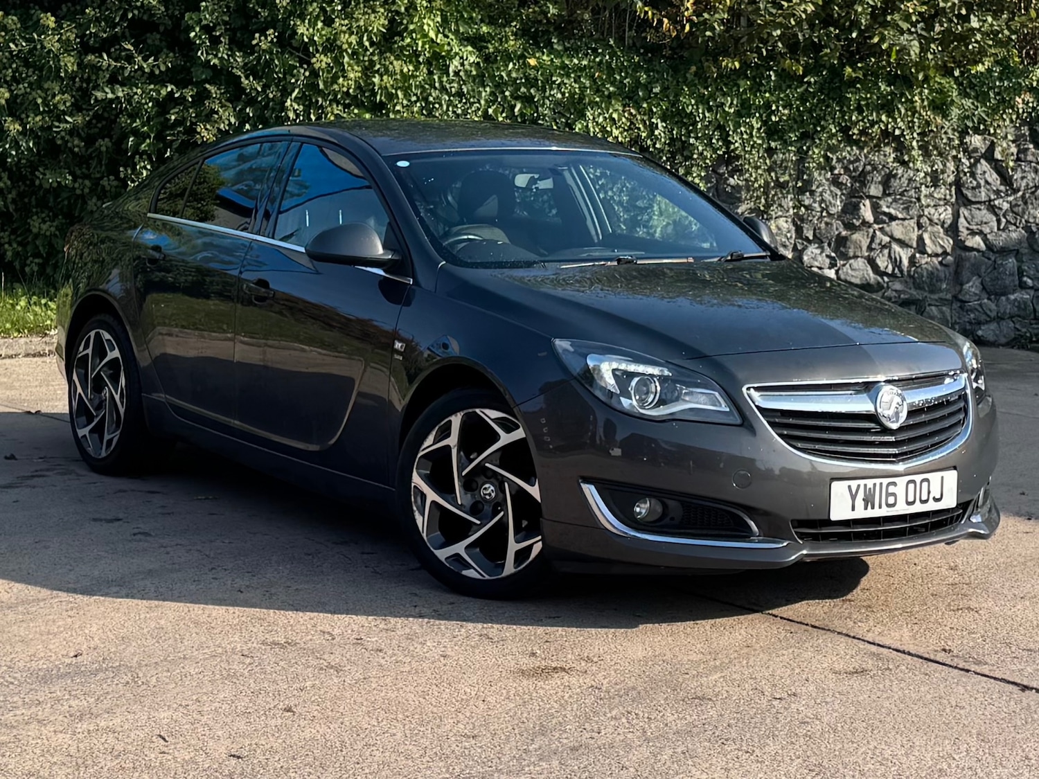 Used Vauxhall Insignia 2016 for sale - 76428331: Photo 3
