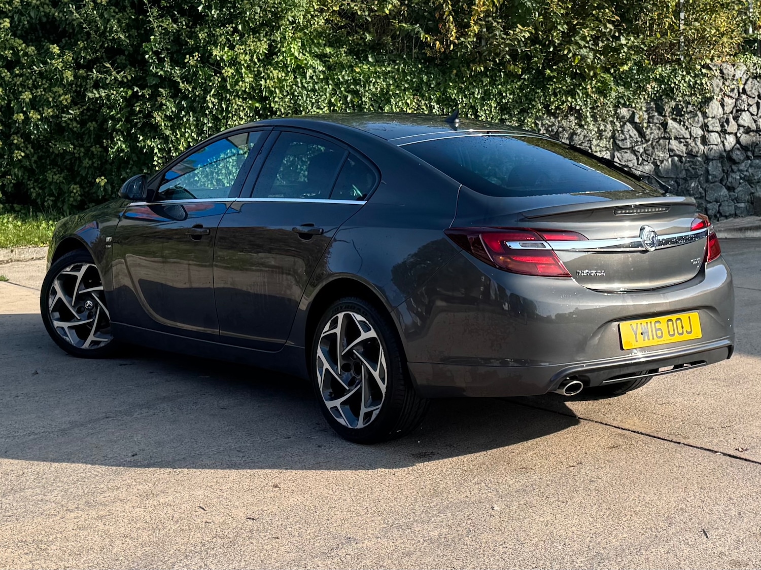 Used Vauxhall Insignia 2016 for sale - 76428331: Photo 5