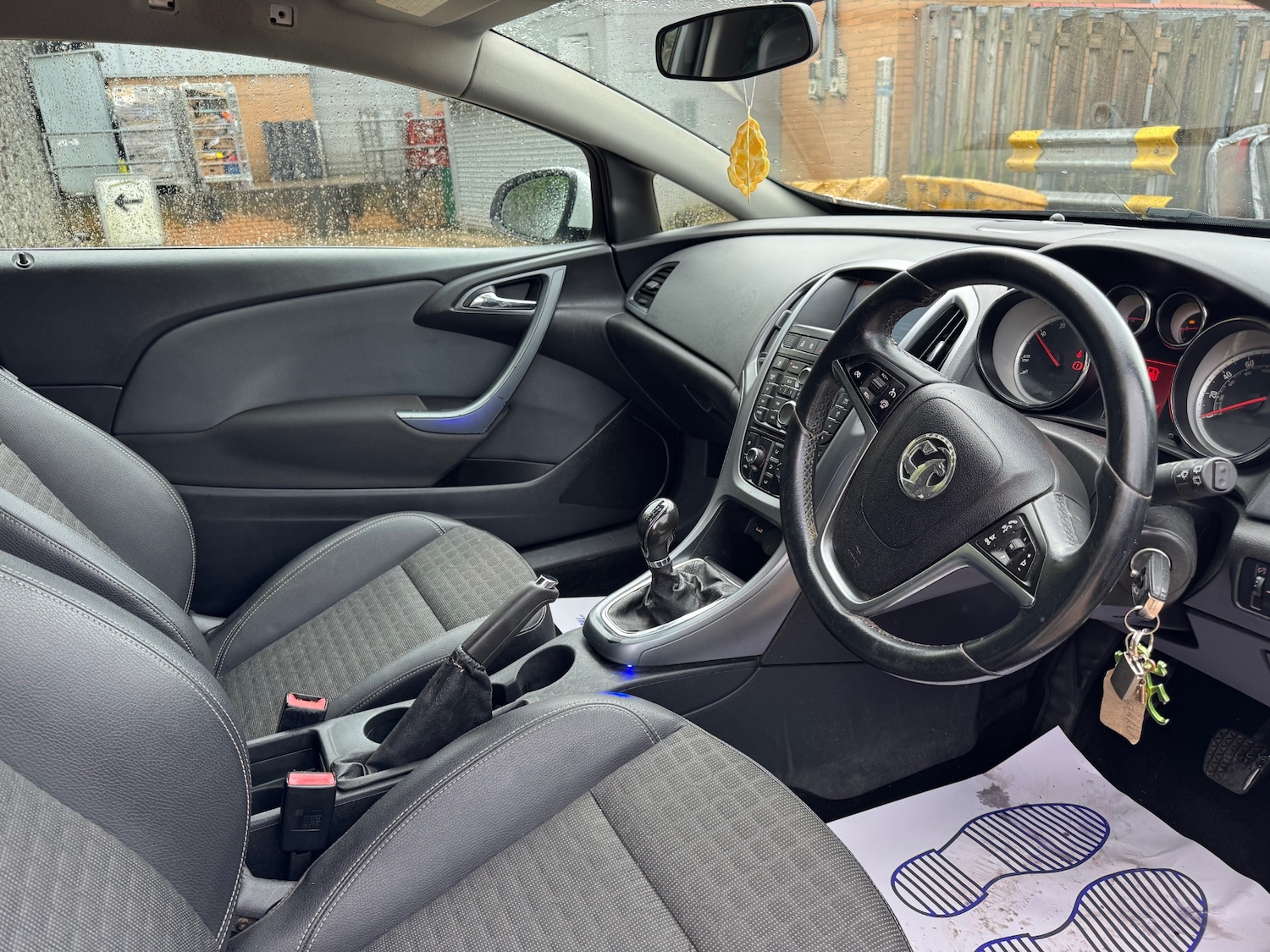 Used Vauxhall Astra GTC 2014 for sale - 76428774: Photo 5