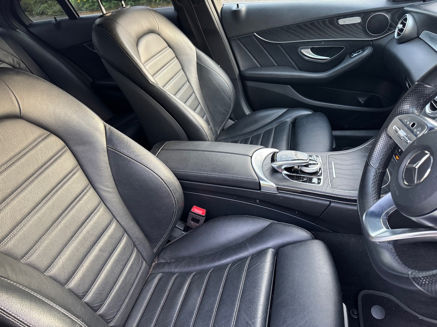 Used Mercedes-Benz C Class 2020 for sale - 76428666: Photo 6