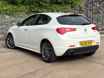 Used Alfa Romeo Giulietta 2012 for sale - 79311140: Photo