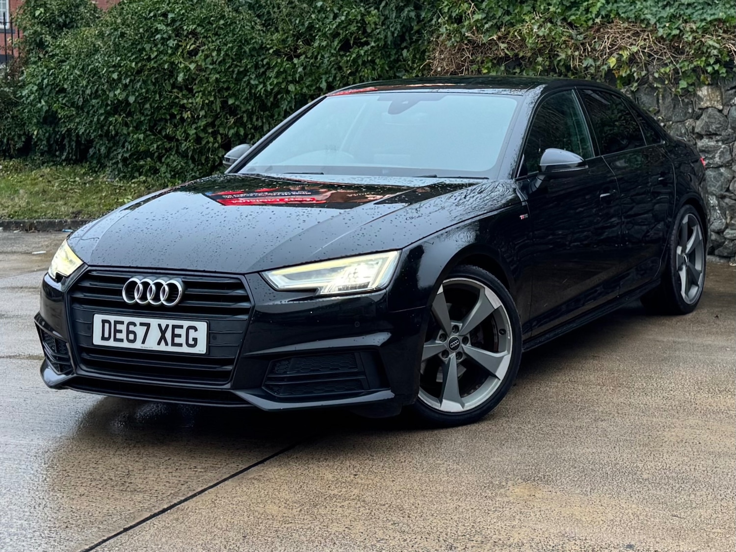 Used Audi A4 2017 for sale - 77020619: Photo 2