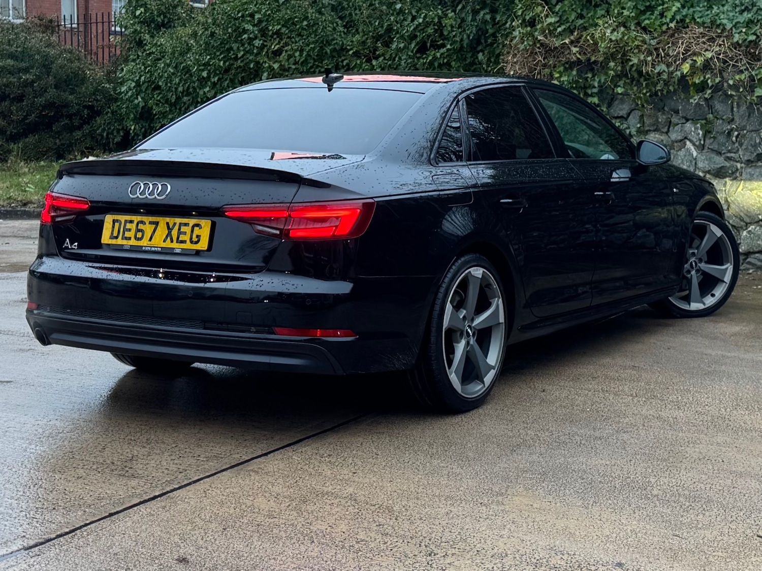 Used Audi A4 2017 for sale - 77020619: Photo 3