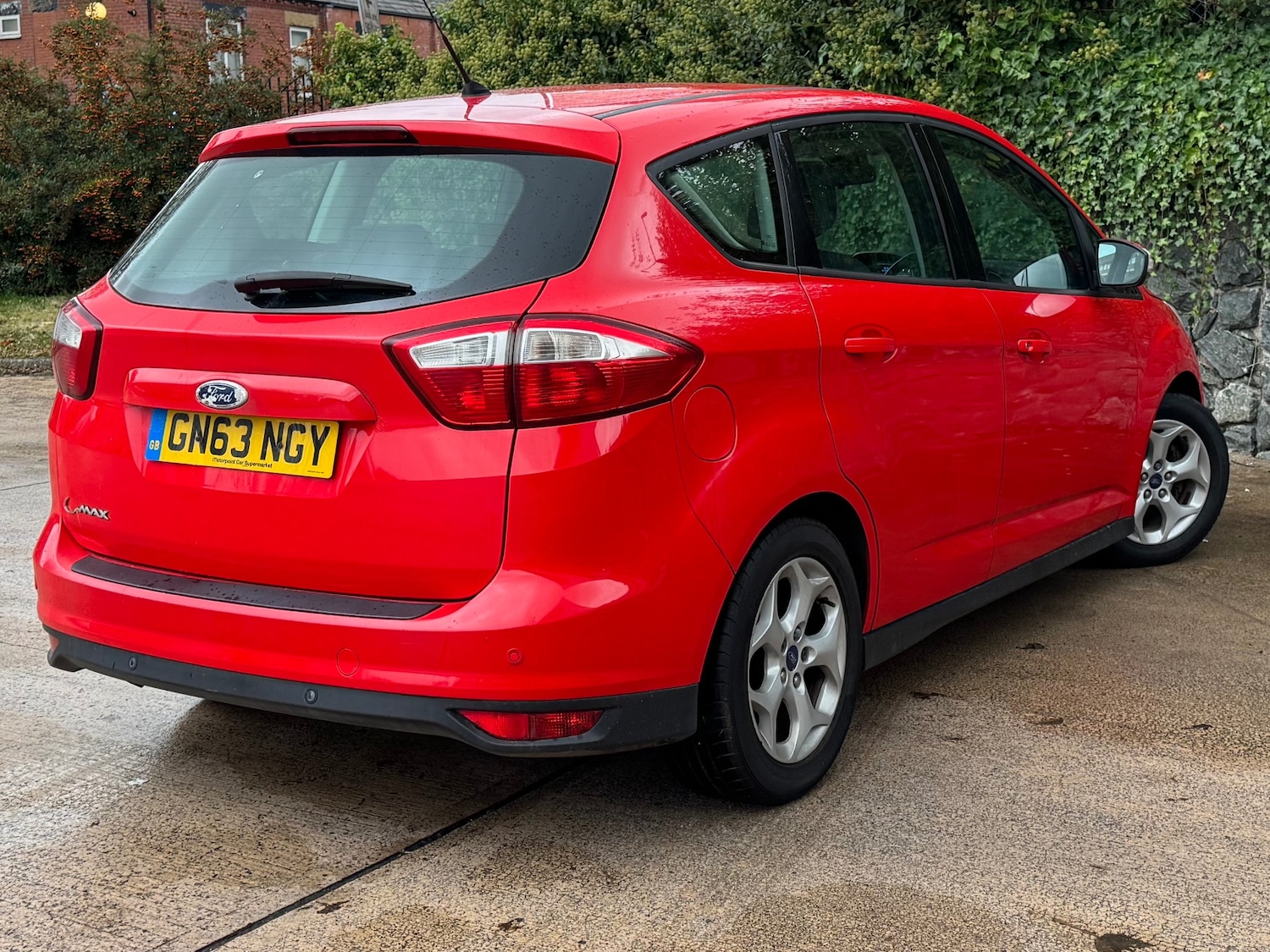 Used Ford C-Max 2013 for sale - 76437986: Photo 4