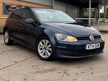 Used Volkswagen Golf 2014 for sale - 76427877: Photo