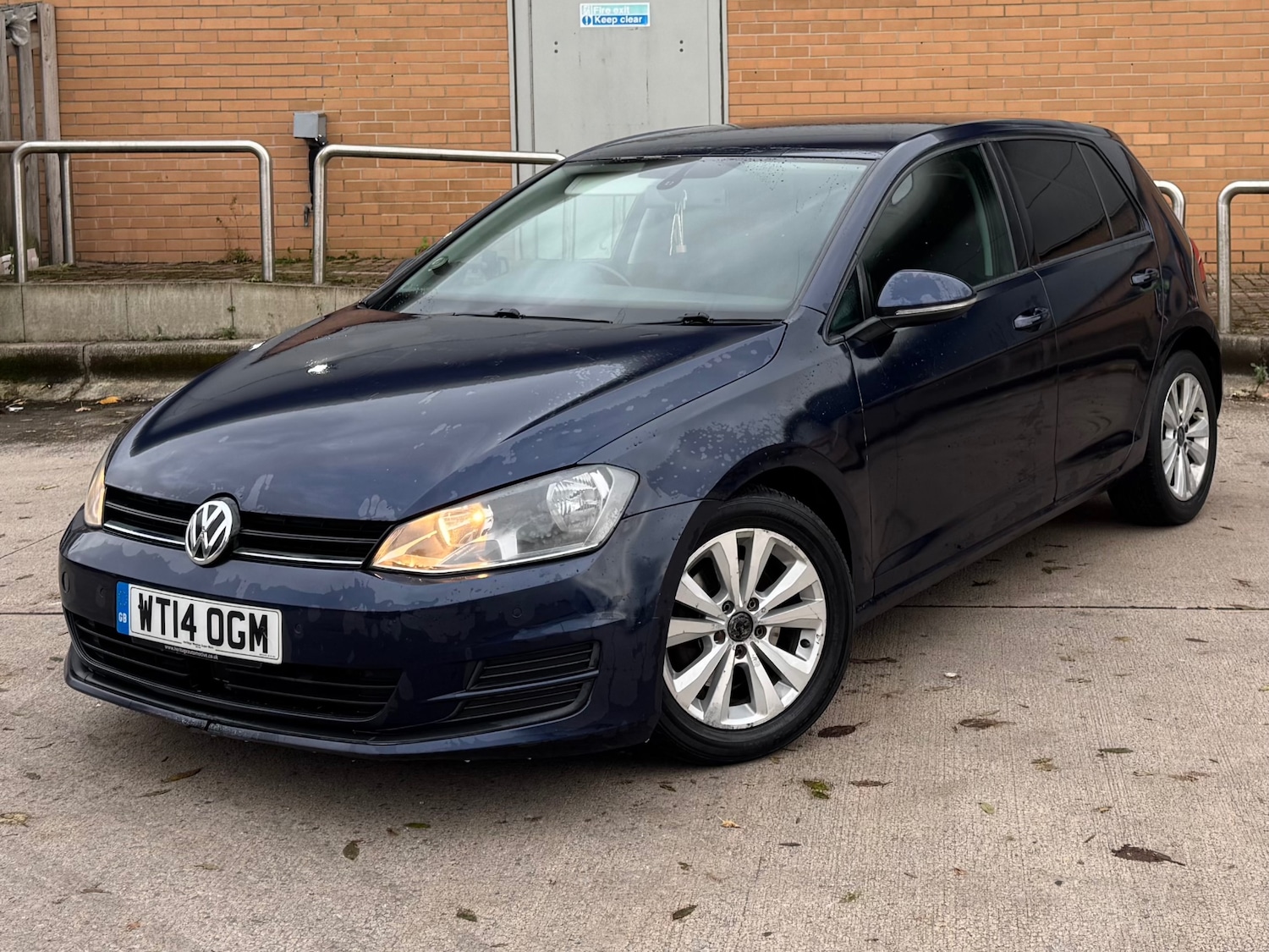 Used Volkswagen Golf 2014 for sale - 76427877: Photo 3