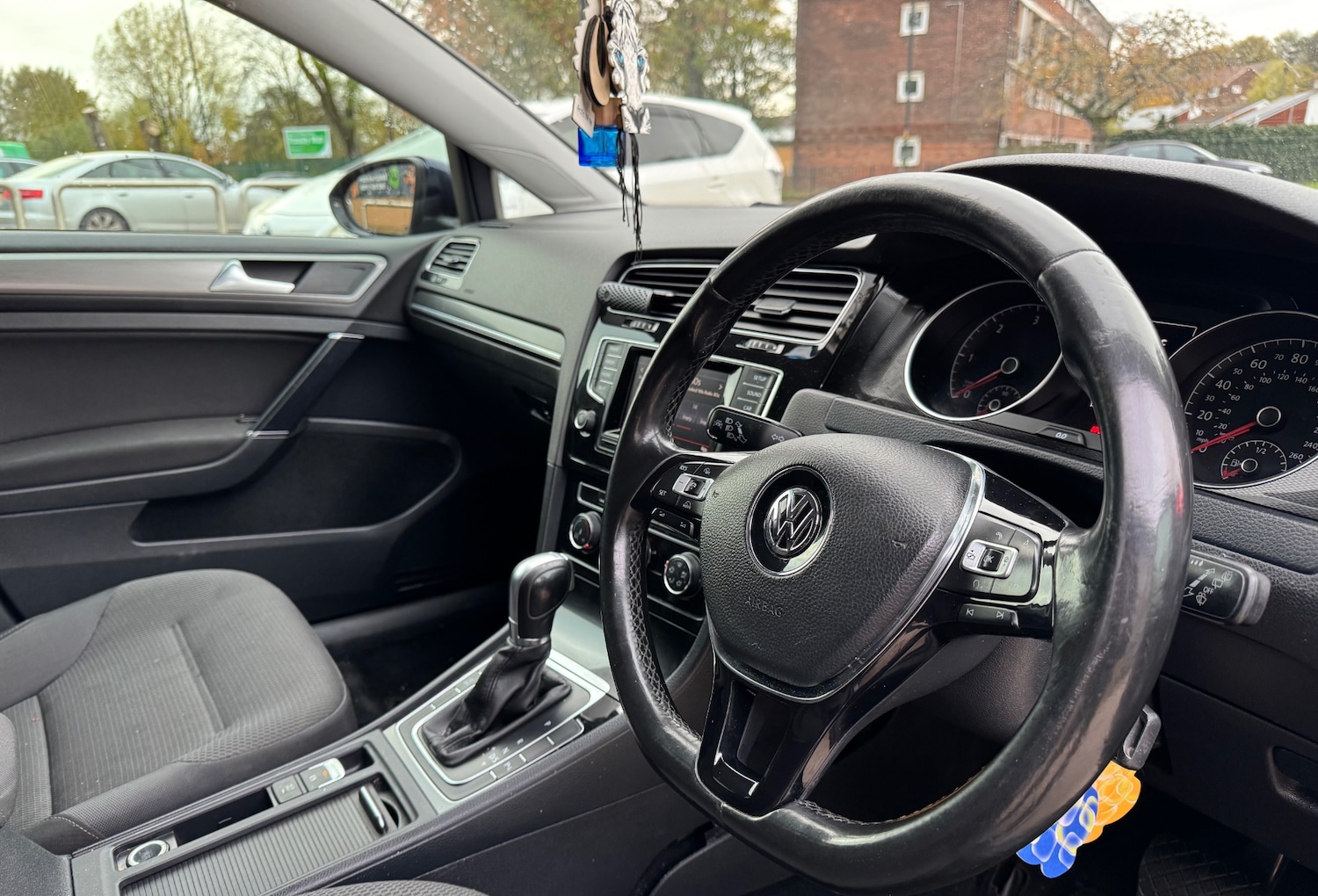 Used Volkswagen Golf 2014 for sale - 76427877: Photo 5