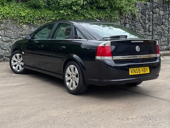 Used Vauxhall Vectra 2008 for sale - 78817990: Photo