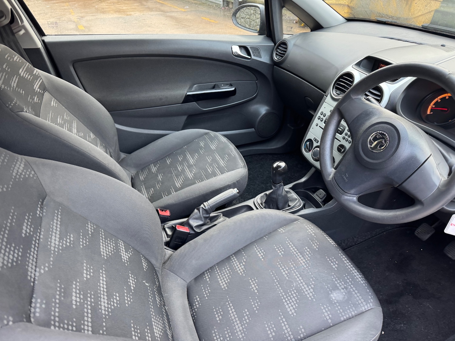 Used Vauxhall Corsa 2014 for sale - 76589203: Photo 6