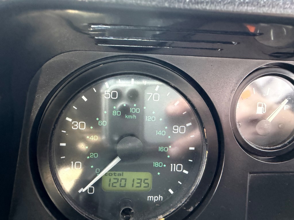 Used Land Rover Defender 2003 for sale - 77979127: Photo 10