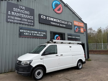 Used Volkswagen Transporter 2018 for sale - 78187239: Photo