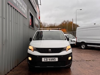 Used Peugeot Partner 2020 for sale - 76494164: Photo