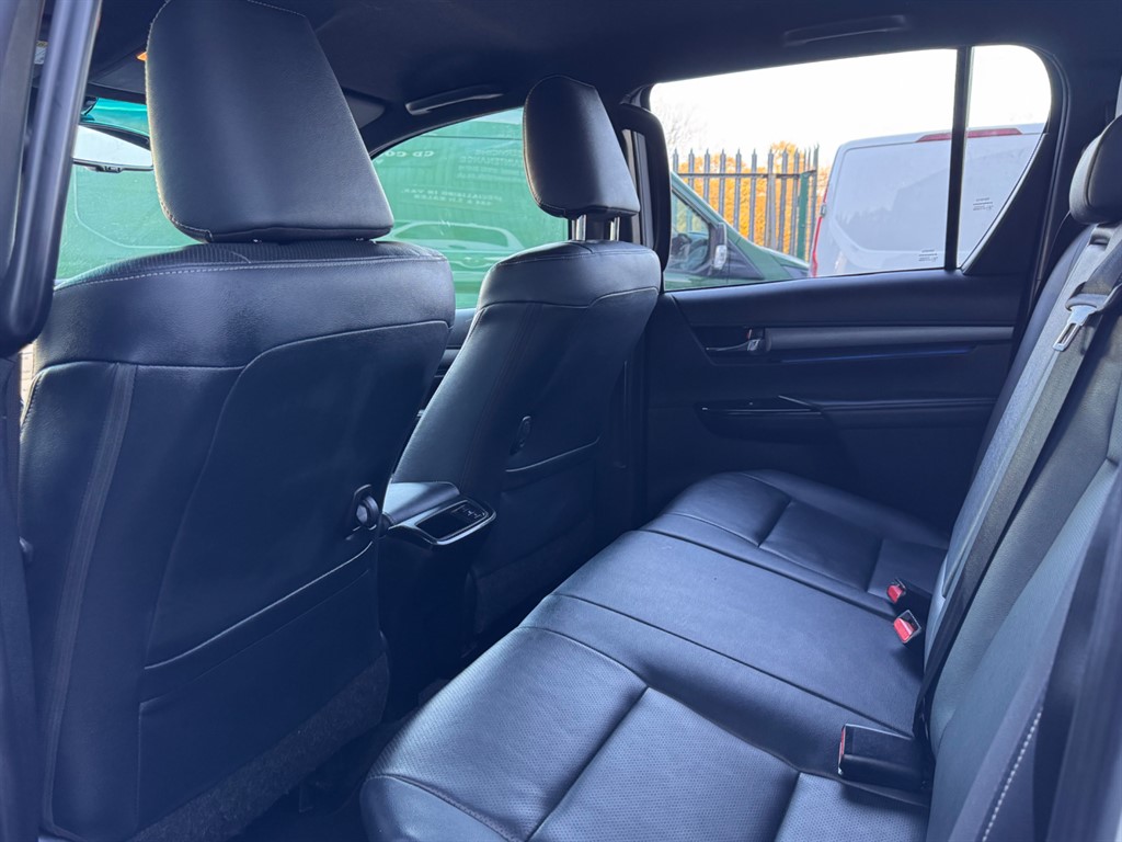 Used Toyota Hilux 2022 for sale - 76400906: Photo 13