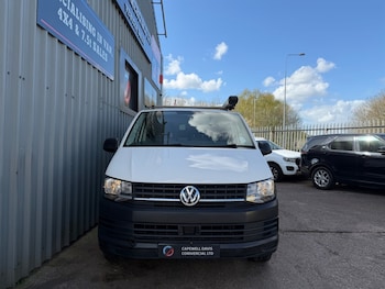 Used Volkswagen Transporter 2018 for sale - 78233137: Photo