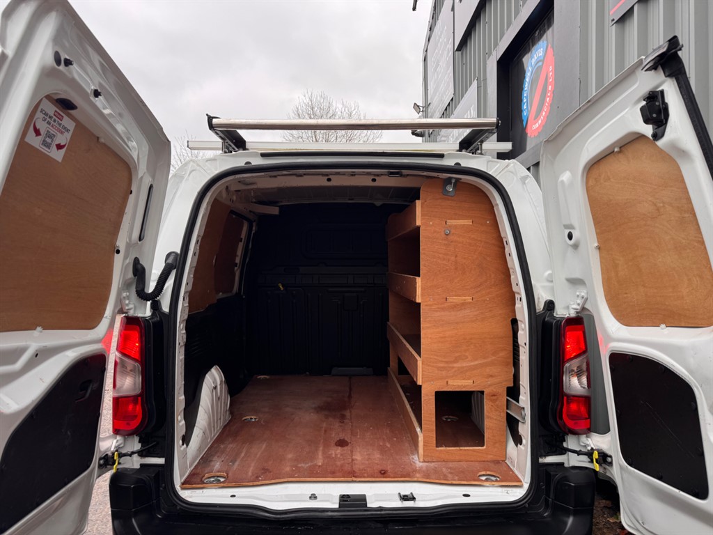 Used Peugeot Partner 2020 for sale - 77013241: Photo 12