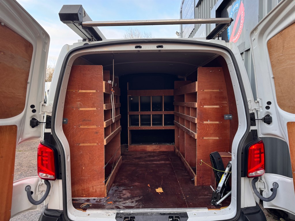 Used Volkswagen Transporter 2021 for sale - 76804463: Photo 12