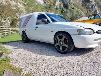 Used Ford Escort 1995 for sale - 78207013: Photo