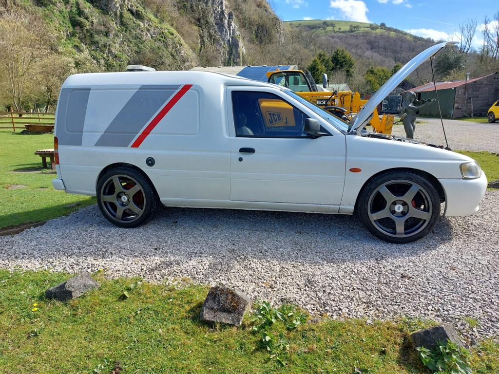 Used Ford Escort 1995 for sale - 78207013: Photo 4