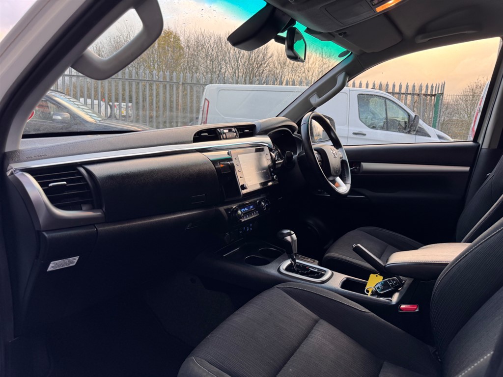 Used Toyota Hilux 2022 for sale - 76628578: Photo 9