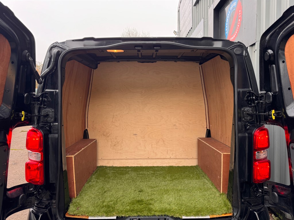 Used Vauxhall Vivaro 2020 for sale - 76322092: Photo 13
