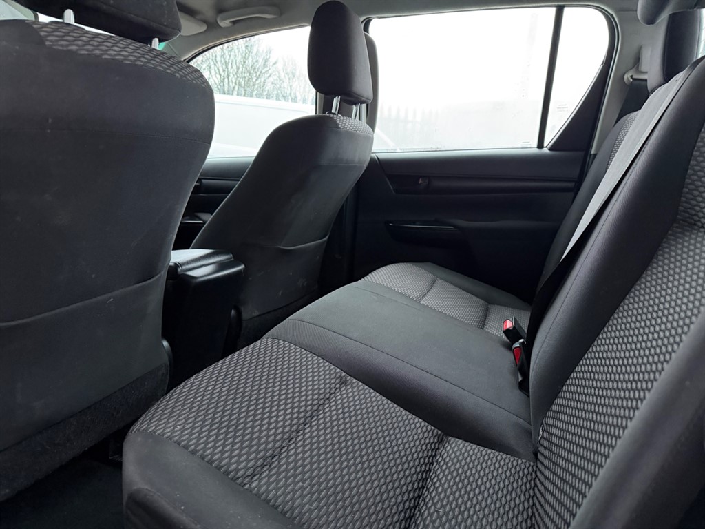 Used Toyota Hilux 2021 for sale - 77319190: Photo 12