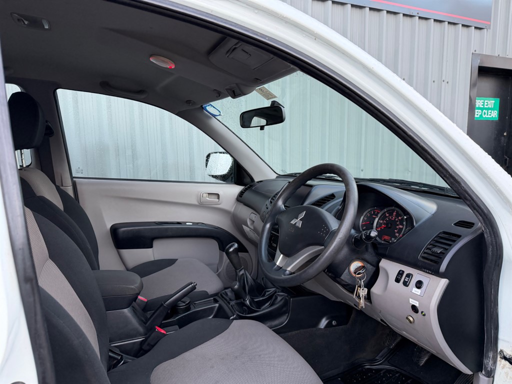 Used Mitsubishi L200 2011 for sale - 77193794: Photo 10