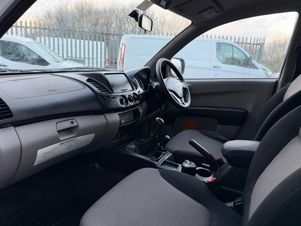 Used Mitsubishi L200 2011 for sale - 77193794: Photo 9