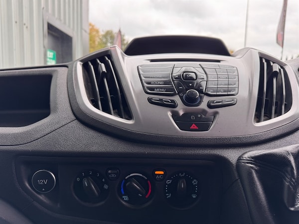 Used Ford Transit 2019 for sale - 76285636: Photo 11