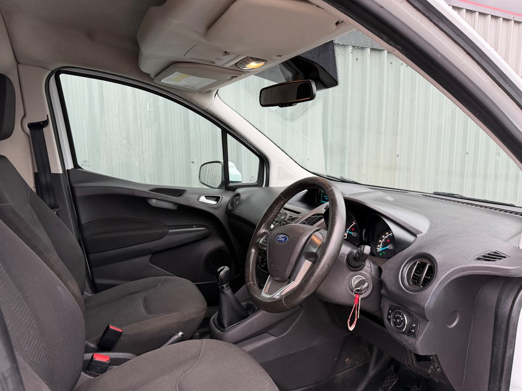 Used Ford Transit Courier 2018 for sale - 76901742: Photo 10