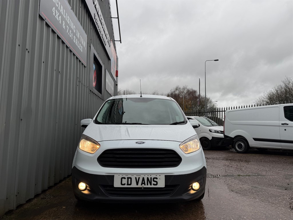 Used Ford Transit Courier 2018 for sale - 76901742: Photo 3
