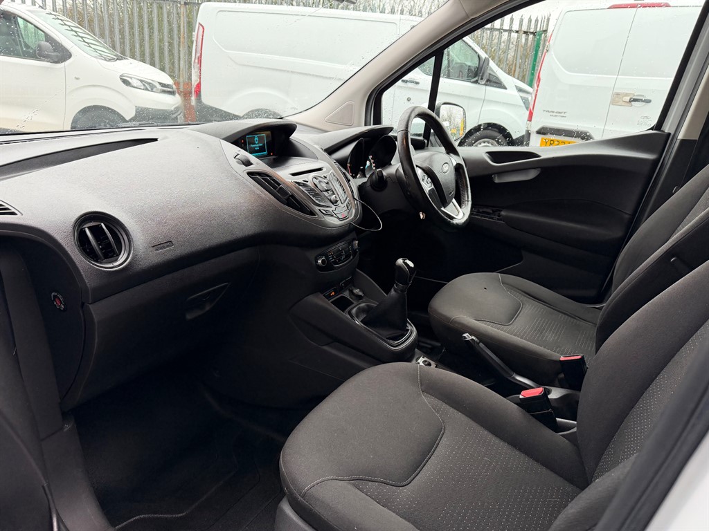 Used Ford Transit Courier 2018 for sale - 76901742: Photo 9