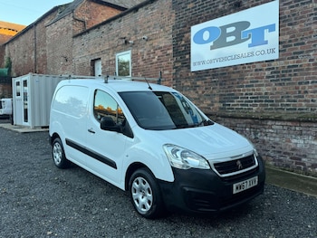 Used Peugeot Partner 2018 for sale - 76112137: Photo