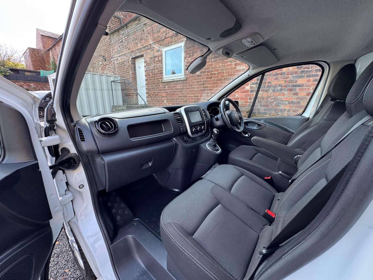 Used Nissan NV300 2020 for sale - 76563592: Photo 12