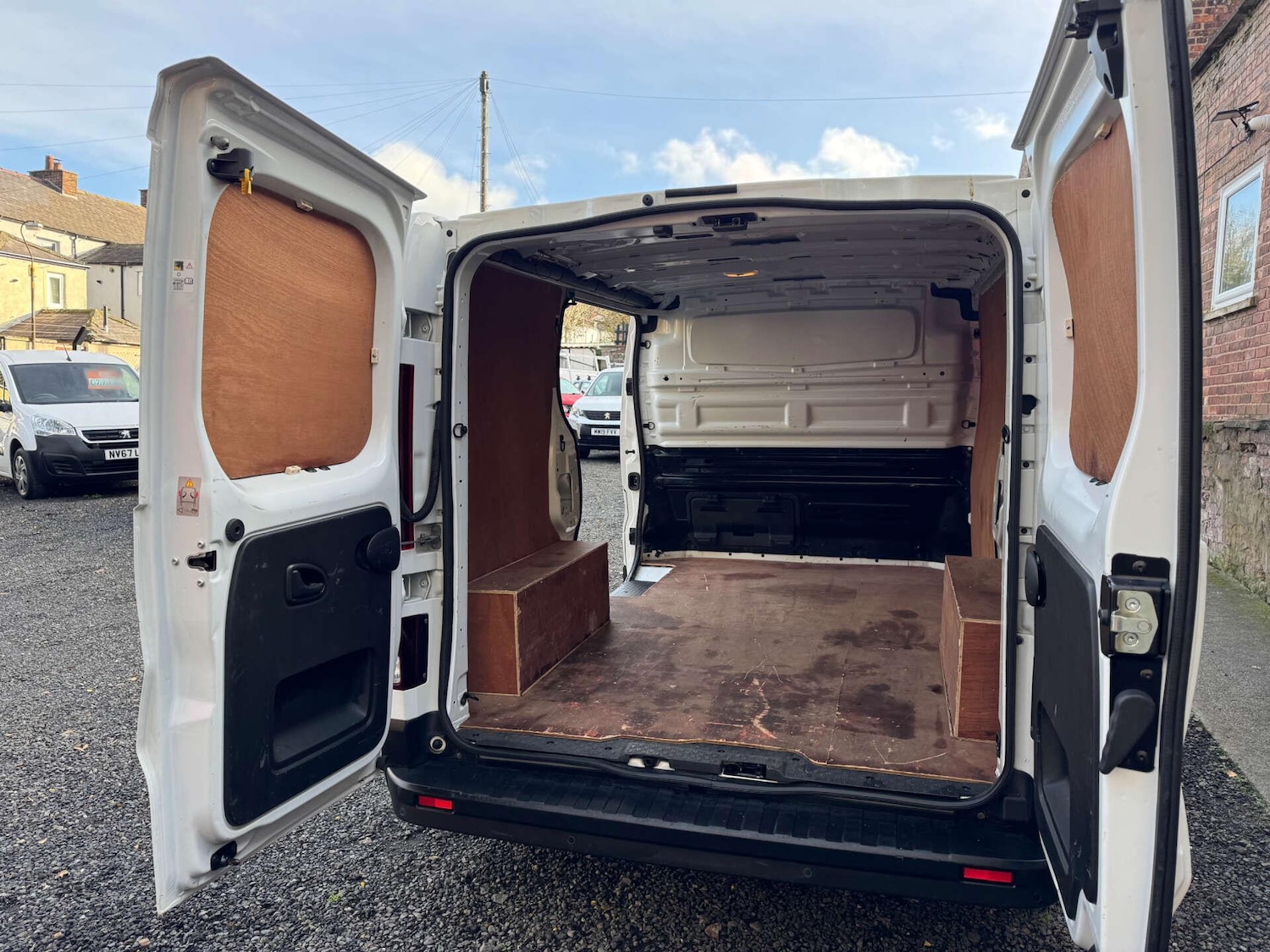 Used Nissan NV300 2020 for sale - 76563592: Photo 9