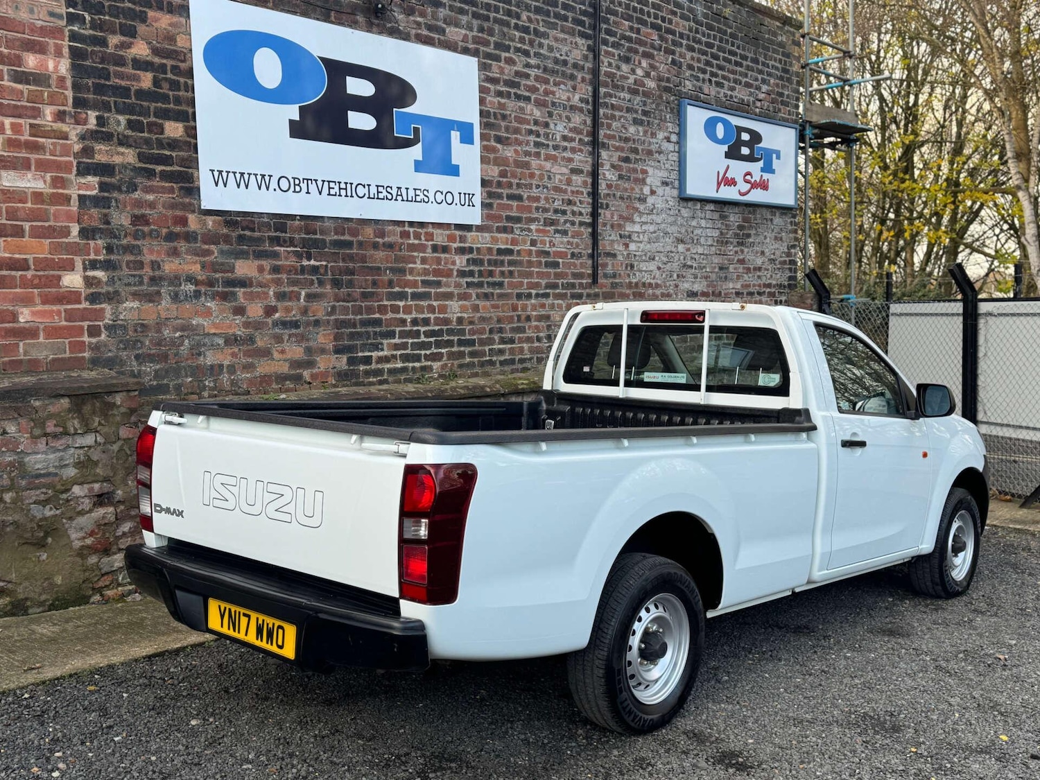 Used Isuzu D-Max 2017 for sale - 76745470: Photo 3