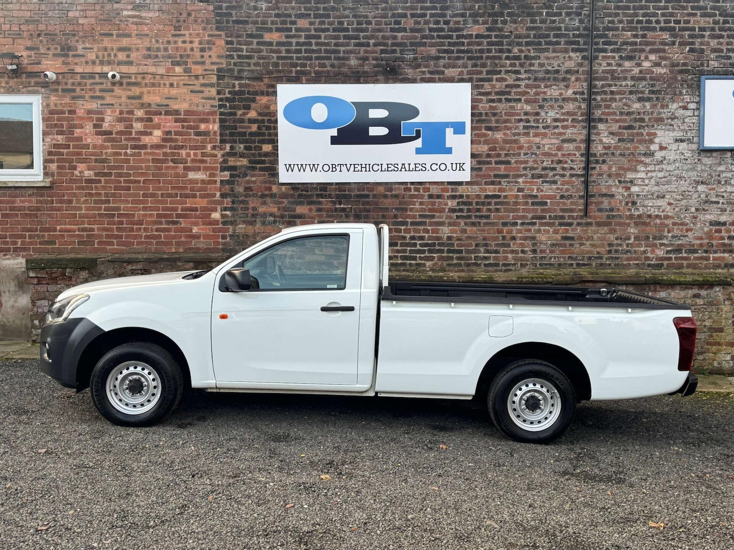 Used Isuzu D-Max 2017 for sale - 76745470: Photo 6