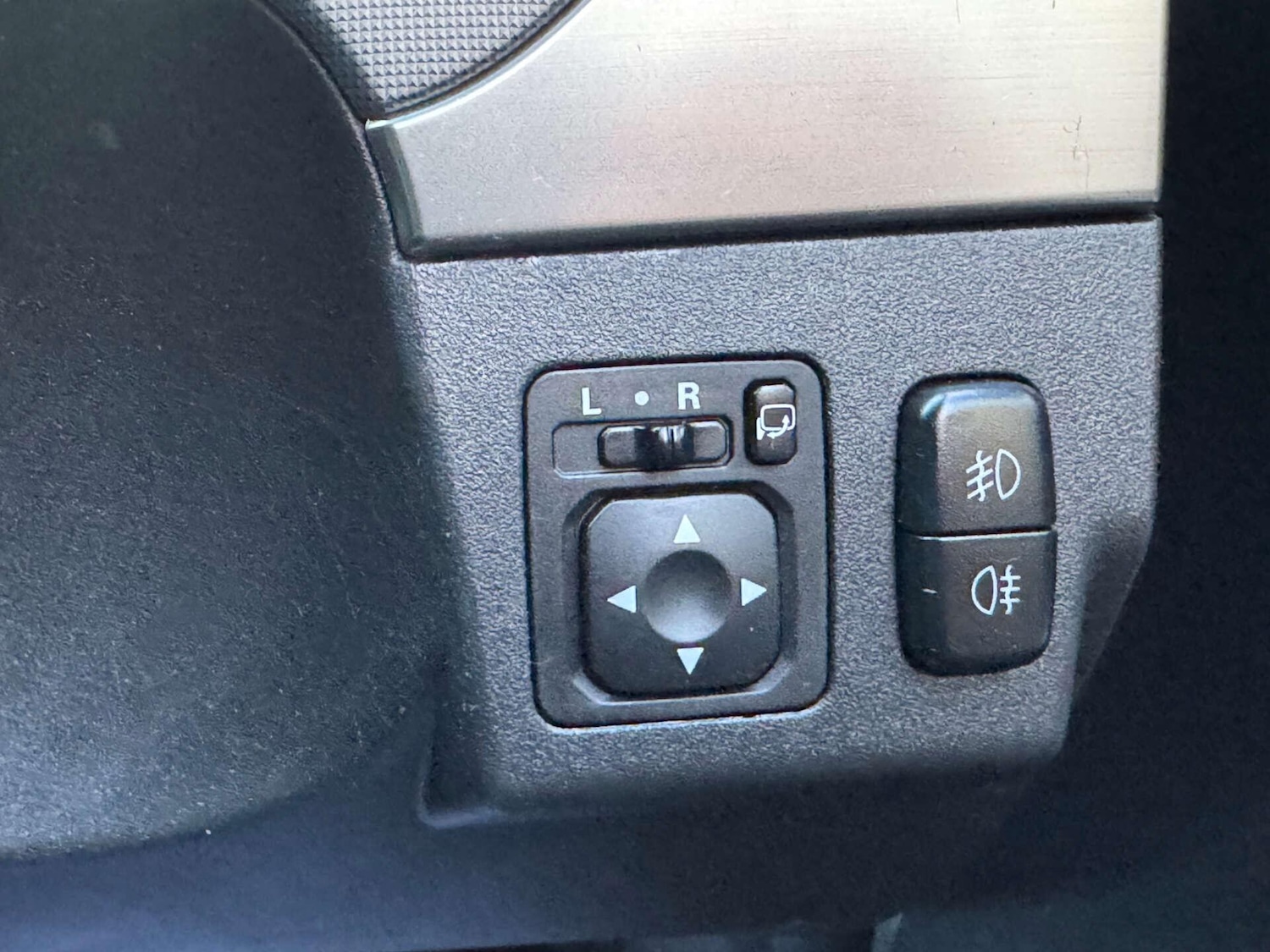 Used Mitsubishi Shogun 2015 for sale - 77307778: Photo 23