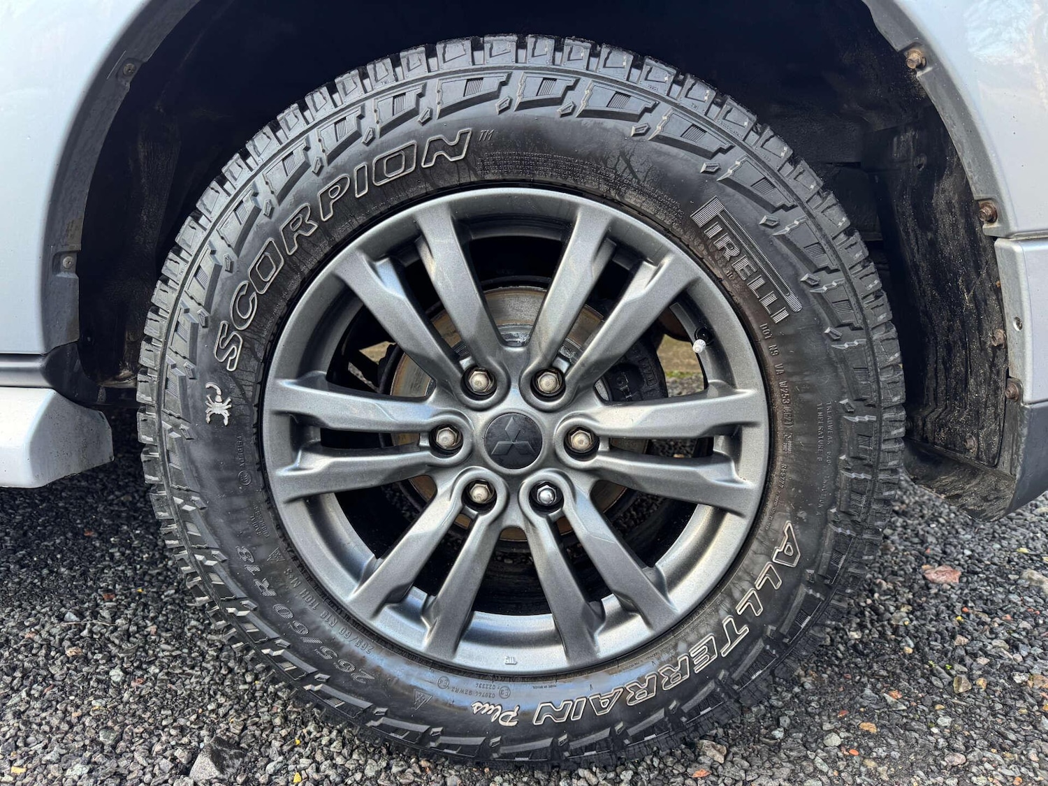 Used Mitsubishi Shogun 2015 for sale - 77307778: Photo 25