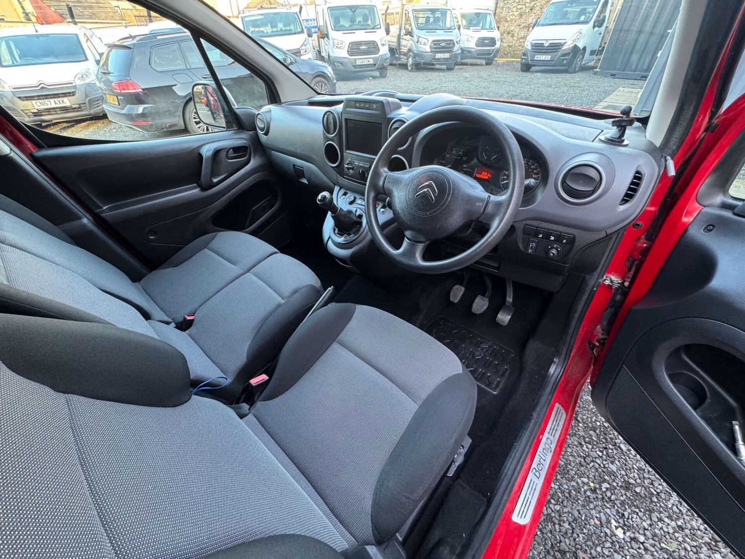 Used Citroen Berlingo 2018 for sale - 77942290: Photo 13