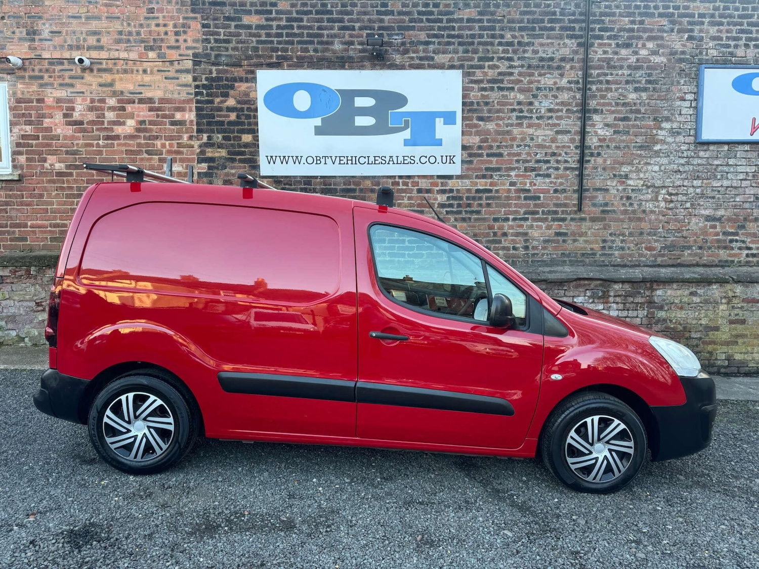 Used Citroen Berlingo 2018 for sale - 77942290: Photo 2