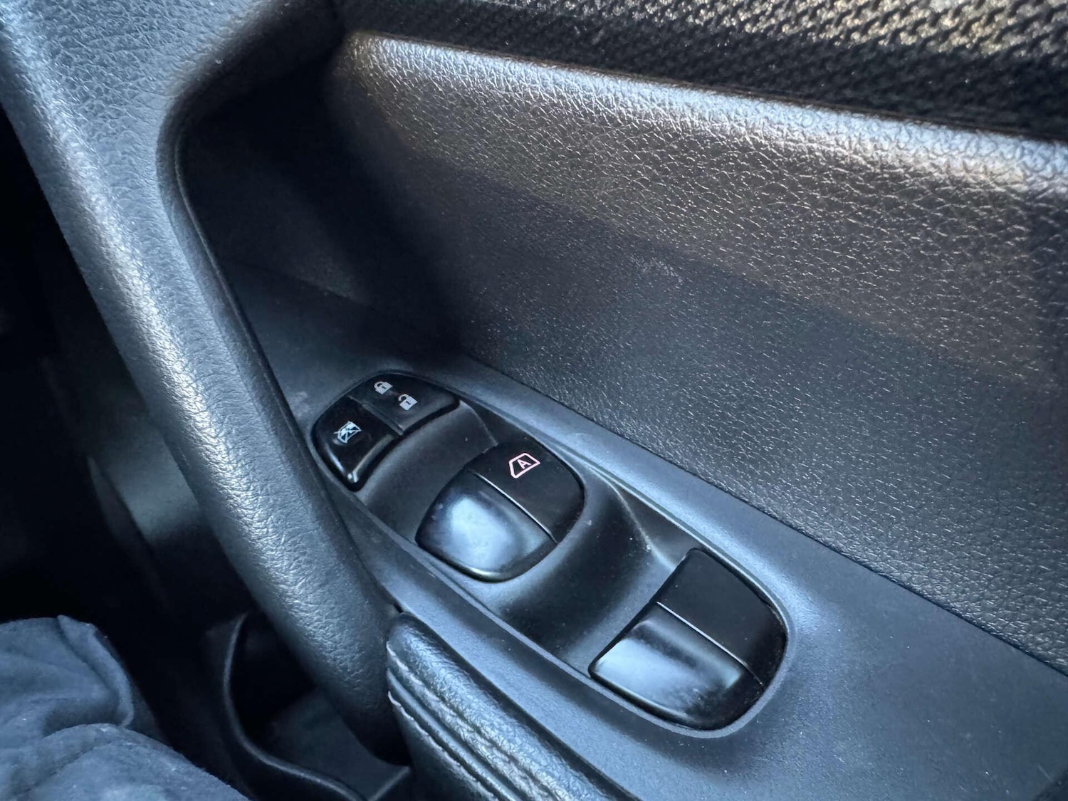 Used Nissan X-Trail 2015 for sale - 77134069: Photo 21