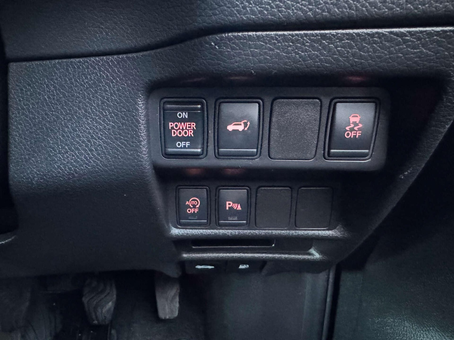 Used Nissan X-Trail 2015 for sale - 77134069: Photo 25