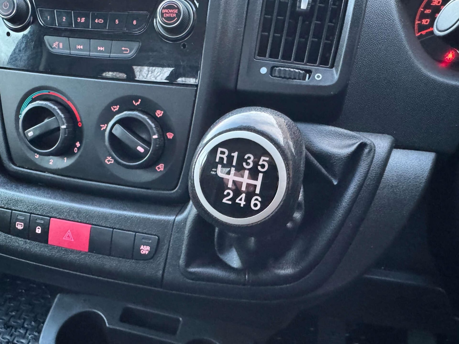 Used Peugeot Boxer 2022 for sale - 76609429: Photo 21