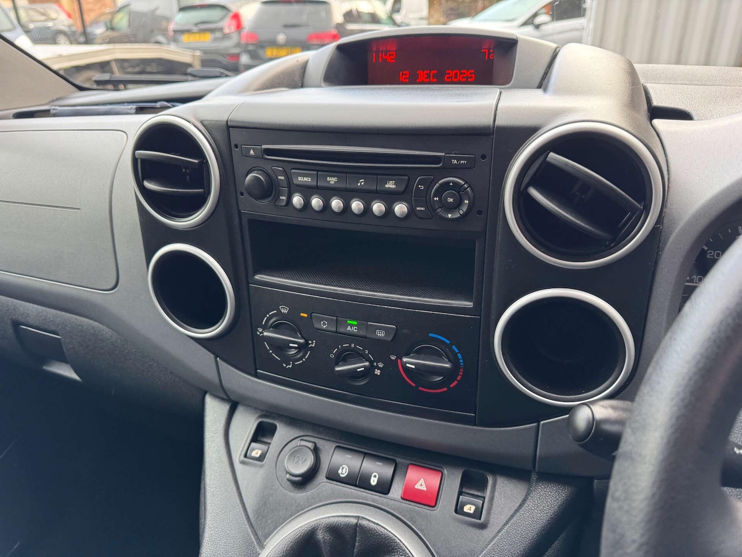 Used Peugeot Partner Tepee 2016 for sale - 76943018: Photo 19