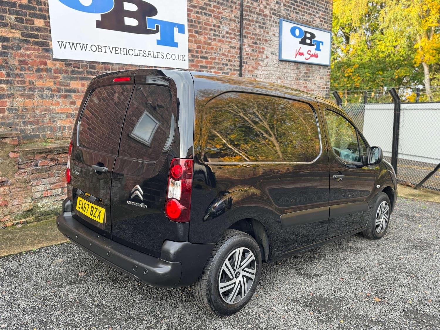 Used Citroen Berlingo 2017 for sale - 76501223: Photo 3